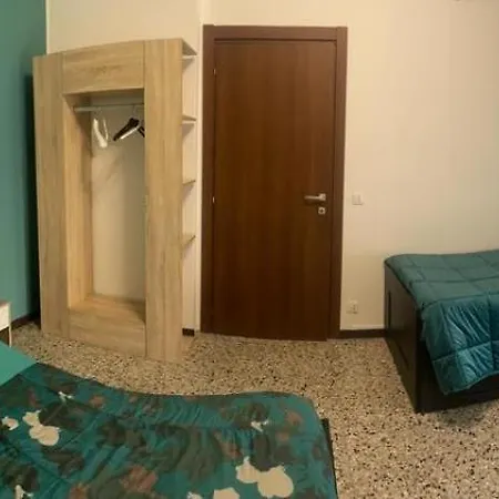 Gasthof Aeroporto Room1 Azzano San Paolo