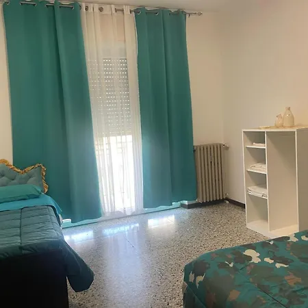 Casa de hóspedes Aeroporto Room1