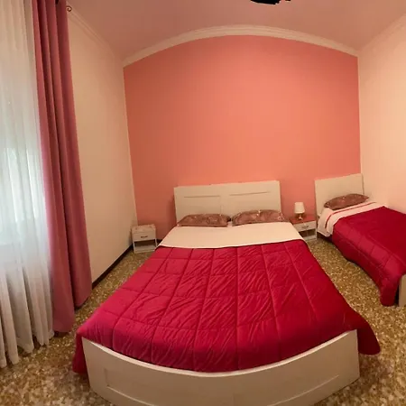 Aeroporto Room1 *
